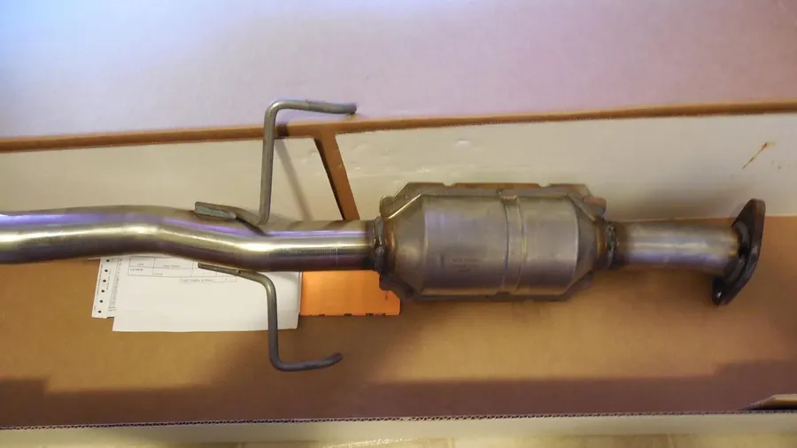 Aftermarket vs OEM Catalytic Converters: How to Tell and What Each Is Worth
