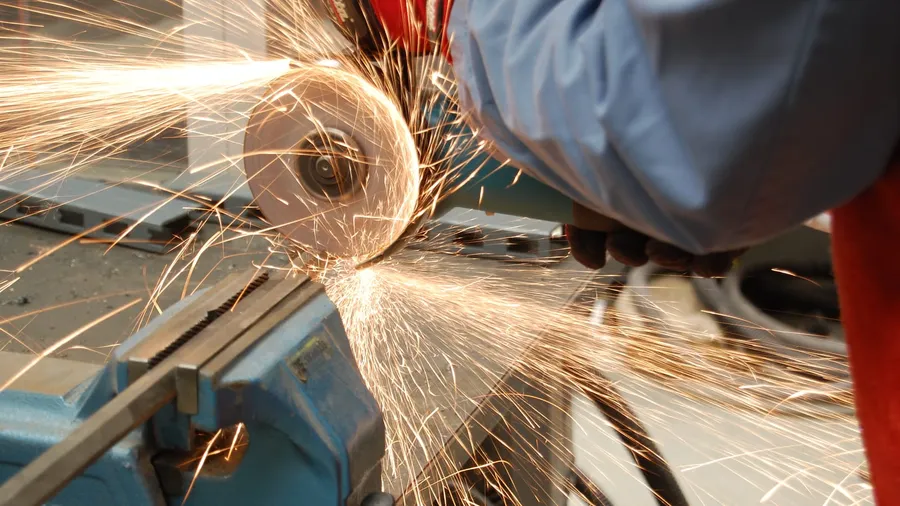 How to Break Down Scrap for More Money: Tools and Method